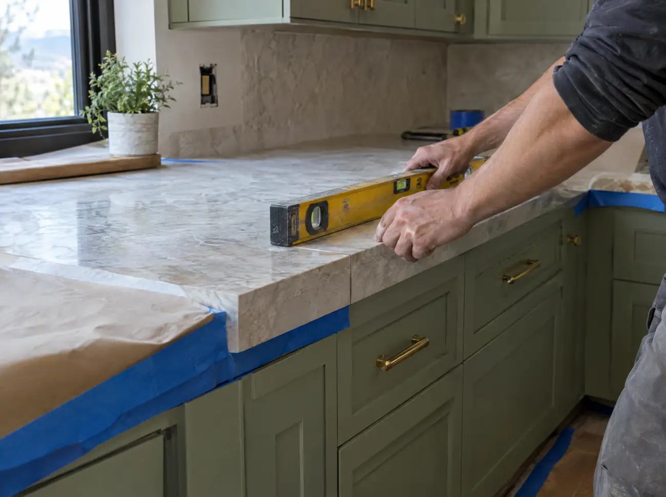 Castle Rock cabinets and countertops: leveling a new quartzite counter on shaker cabinets Castle Rock cabinets and countertops: leveling a new quartzite counter on shaker cabinets
